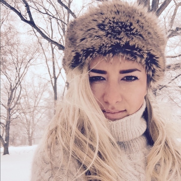 Going Live 5 min! 1:00 central, 2:00 EST *LIKE* to be notified for a LIVE show - Picture 3 of 8